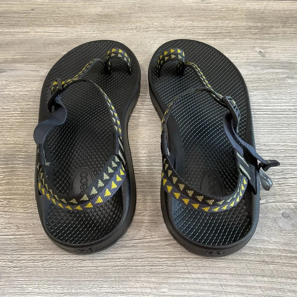 Chaco Z/Cloud Men's Banded Black Yellow Sandals Outdoor Trail Walks Size 9 NEW